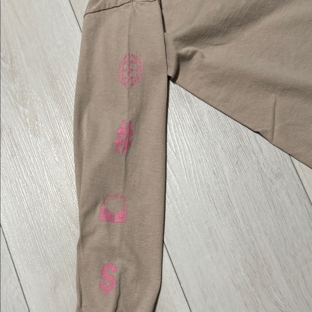 Kid’s Neutral Tan Long Sleeve Tee with Pink Sleeve Accents size S - Picture 3 of 6